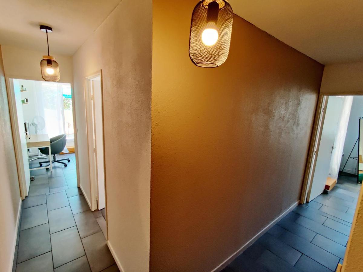 Suite 450 - T4 + 2 Terrasses + Parking 몽펠리에 외부 사진